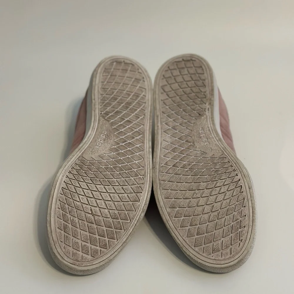 Adidas Women's Essentials Vulc Raid3R Skateboarding Sneakers Pink Size 6 - Picture 5 of 6